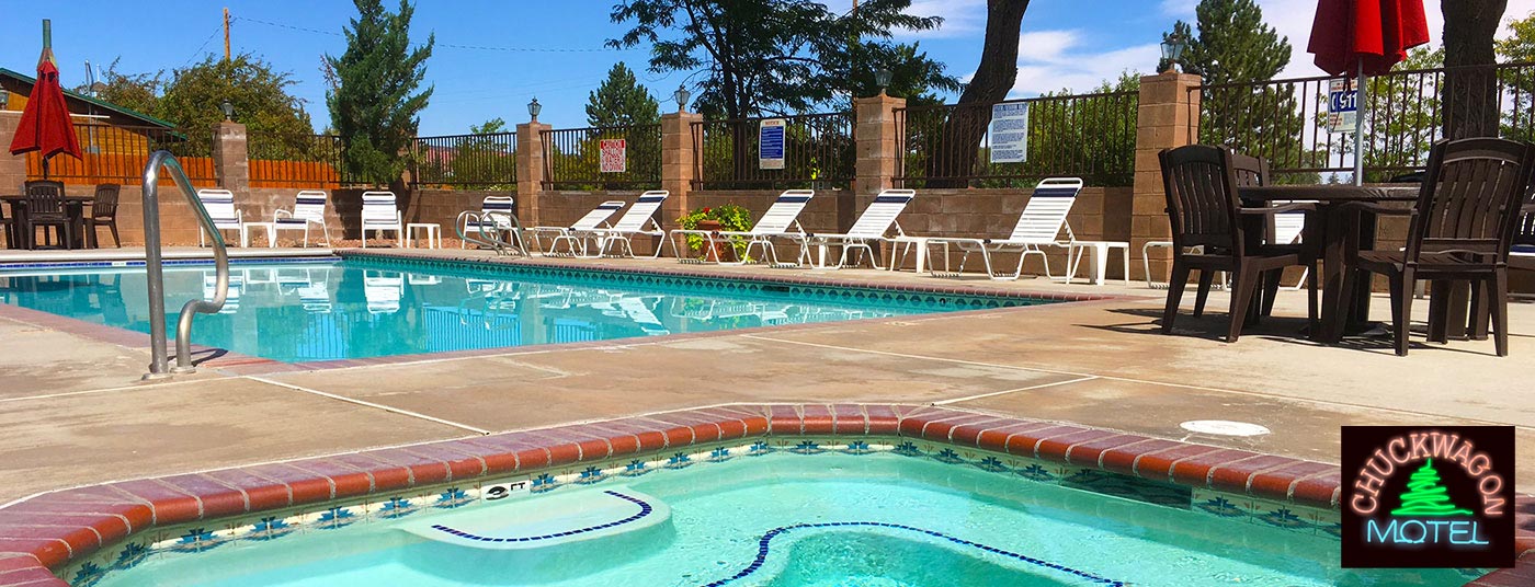 Clean And Refreshing <strong>Pool & Hot Tub</strong>